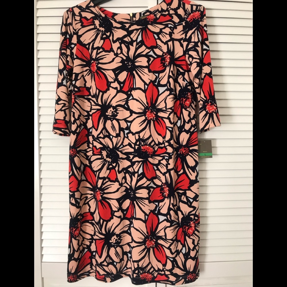 Taylor Women’s Floral Casual Dress!